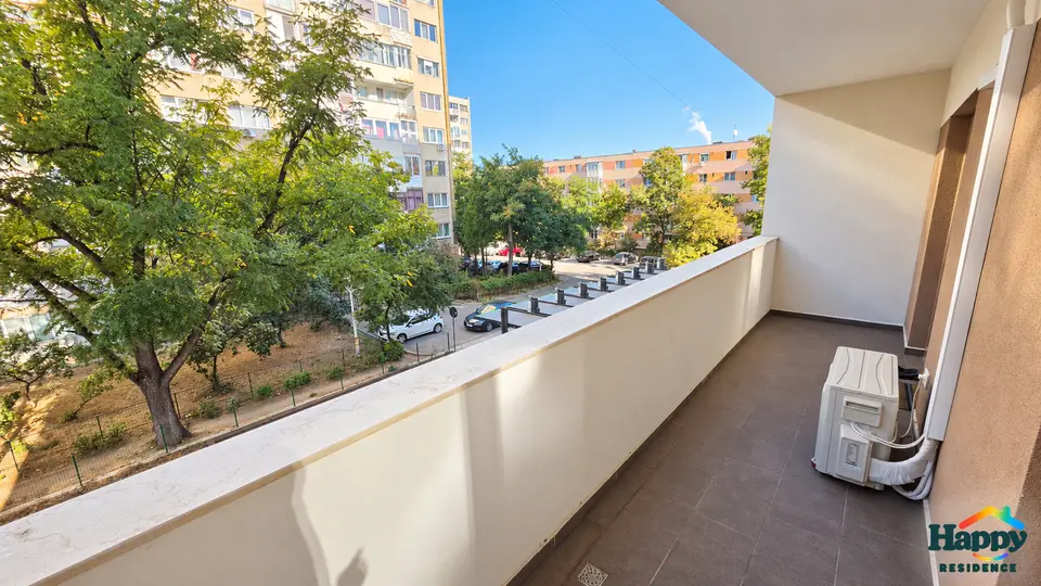 Balcon și balcon închis